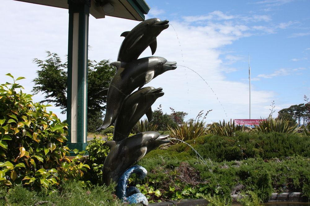 Emerald Dolphin Inn & Mini Golf Fort Bragg Exterior photo
